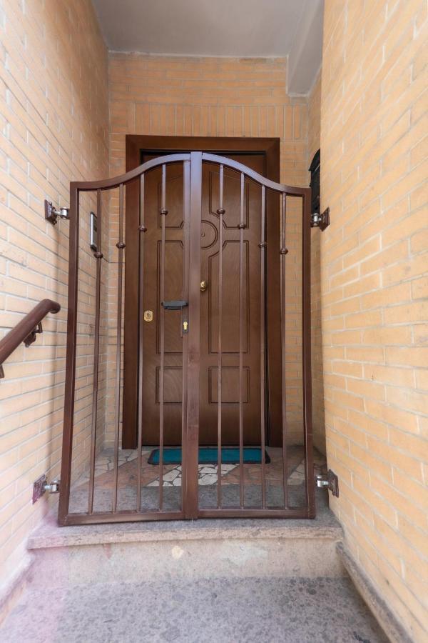 アヴェッツァーノLa Casa Di Dadaアパートメント エクステリア 写真